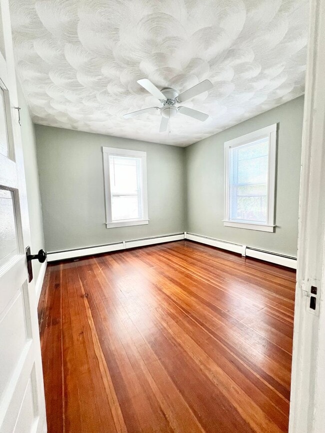 Photo - 89 Rochambeau Ave Unit #2