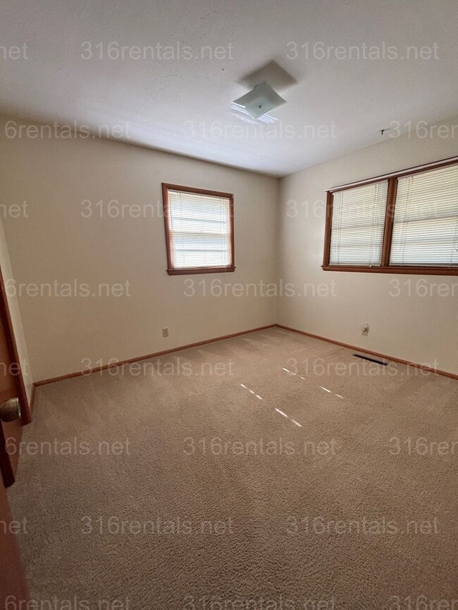 Photo - Two bedroom one bath duplex available now!