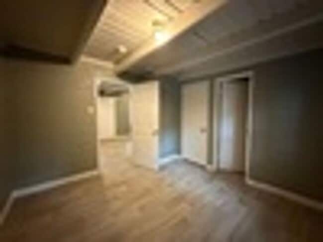 Building Photo - 1119 Gurley St Unit 1119-3