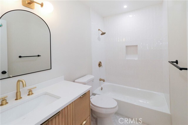 Photo - 6679 Linda Vista Rd Unidad 10