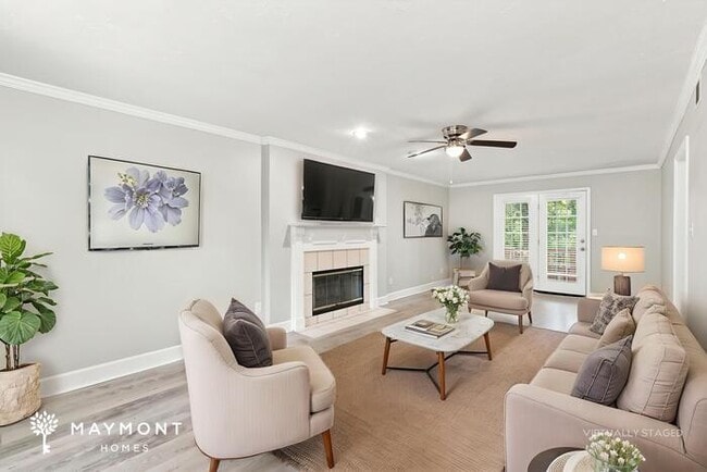 4011 Villa Ln