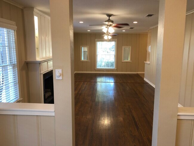 Photo - 3020 5th Ave