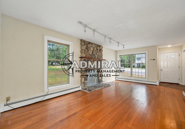 Photo - 65 Woodland Green