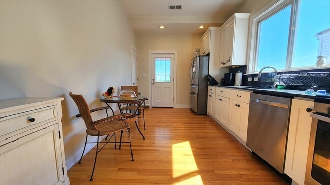 121 Heath St Unit 2A