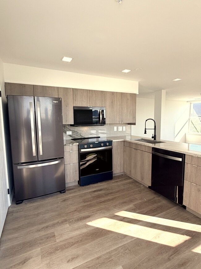 2B/2B Kitchen Option 1 - The Forefront Detroit