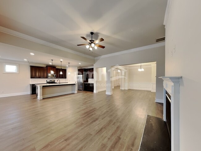 Photo - 255 Hinton Chase Pky