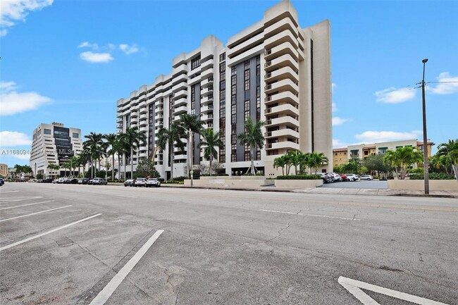 Photo - 600 Biltmore Way Condominio Unidad 301