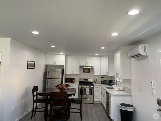 Building Photo - Newly Built & Fully Furnished 1 Bedroom GU... Rental