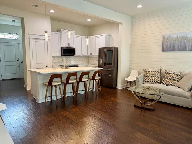 Photo - 13501 Metric Blvd Unit 45