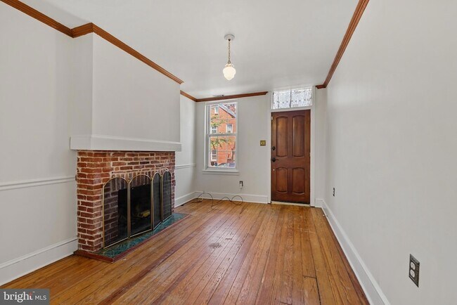 Photo - 1106 William St