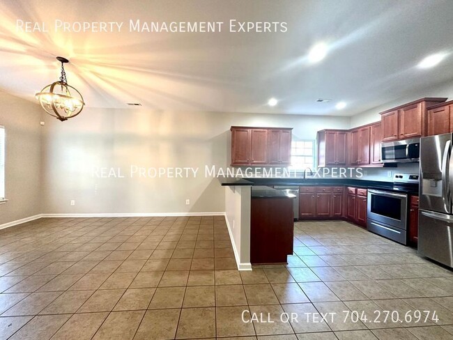 Photo - 14221 Lake Crossing Dr