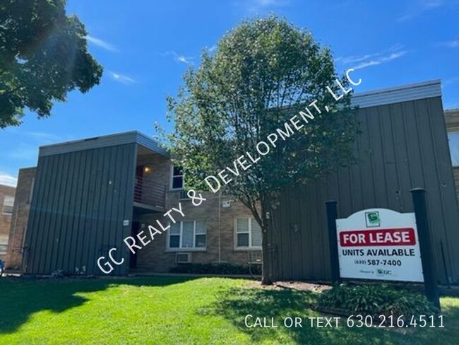 Building Photo - 263 Uteg St Unit 8