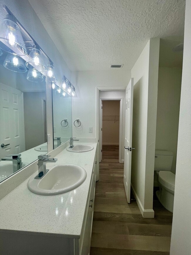 4BR, 2.5BA - Concord Crossing