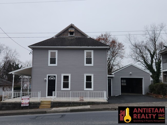 Building Photo - Remodeled Single Family