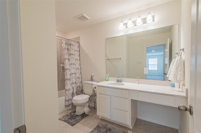 Building Photo - 5015 Gazelle Leap Ln Rental