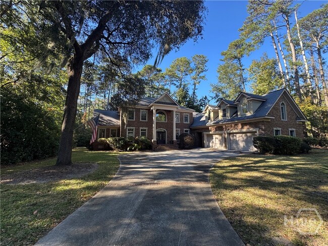 Building Photo - 2 Wakefield Pl