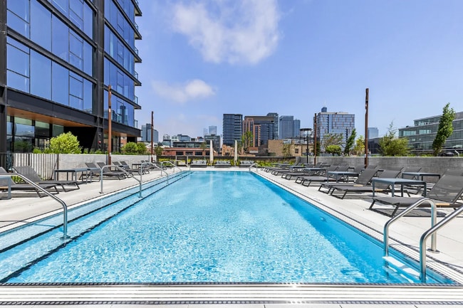 Photo - 203 N Elizabeth St Unit 814