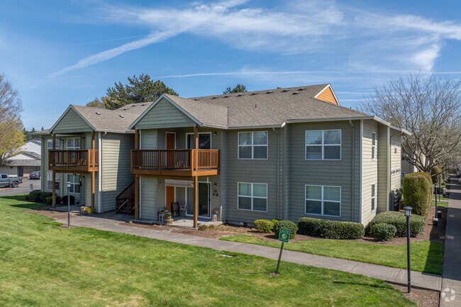 Exterior - Amber Court Apartments