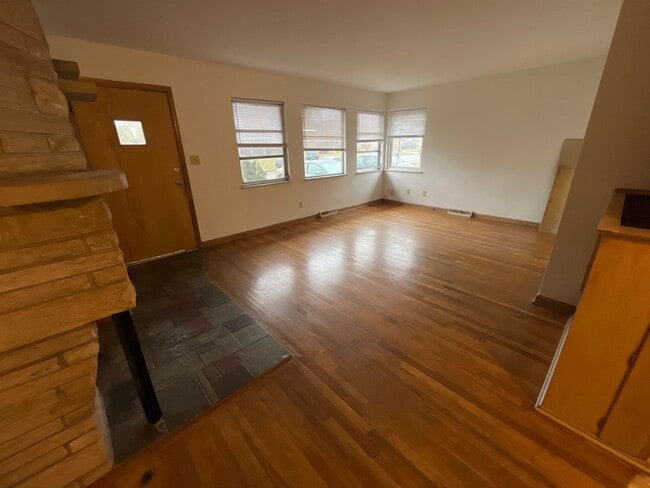 Photo - 781-783 S Kellner Rd Unit 783