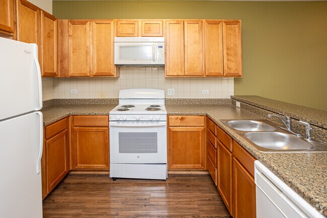 1BR, 1BA - 731SF