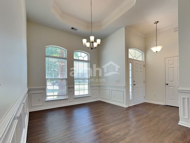 Photo - 632 Stonebridge Cir