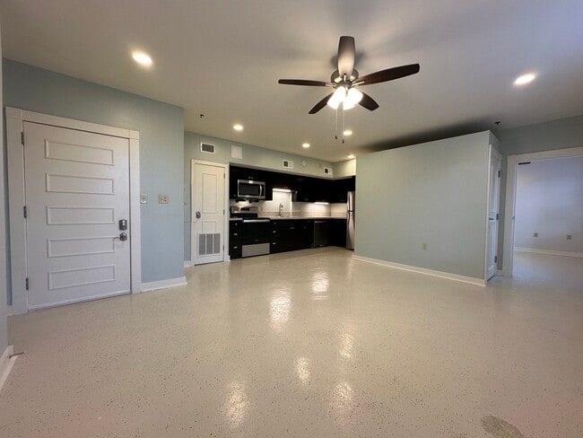 Photo - 715 Sherman St Unit 20