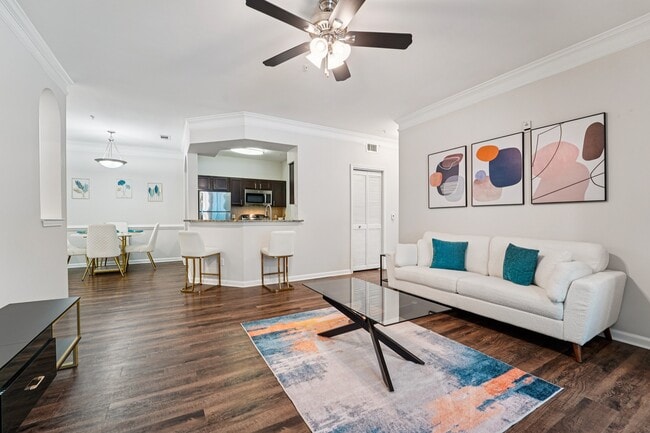 Photo - Kingwood Glen