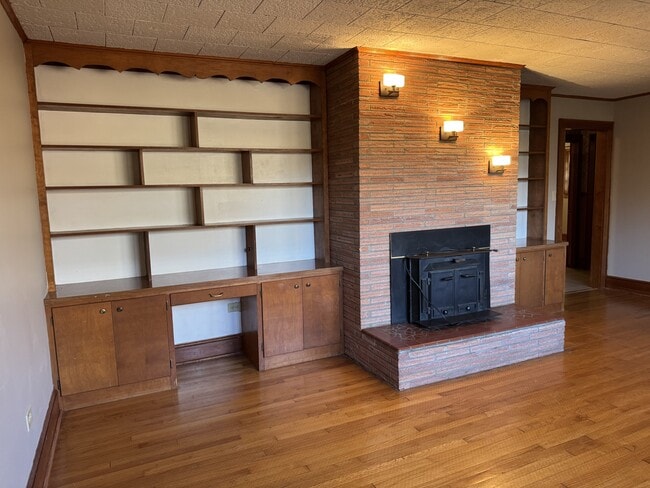 Photo - 5804 Elkin Hwy