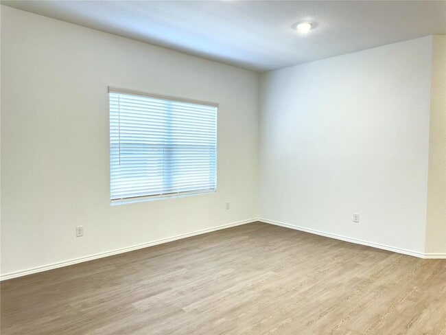 Photo - 150 Cibolo Crk Lp