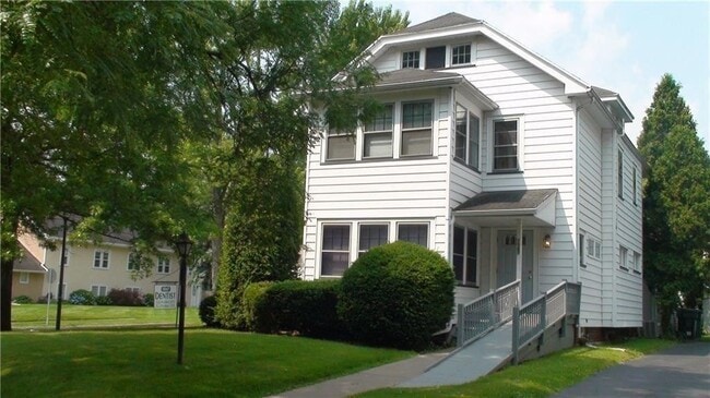 Photo - 1067 Winton Rd