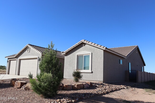 Photo - 1547 Middle Crk Ln