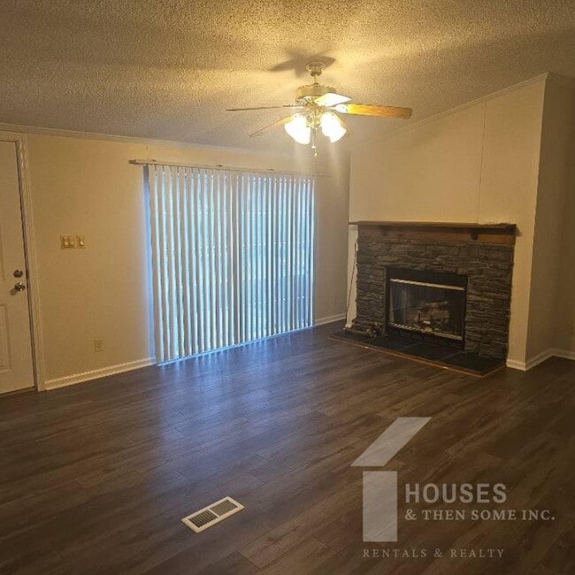 Photo - 224 Double Bridge Rd