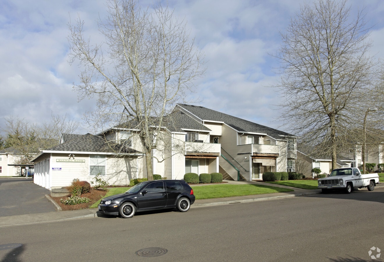 Maxwell Manor Apartments - Maxwell Manor Apartments