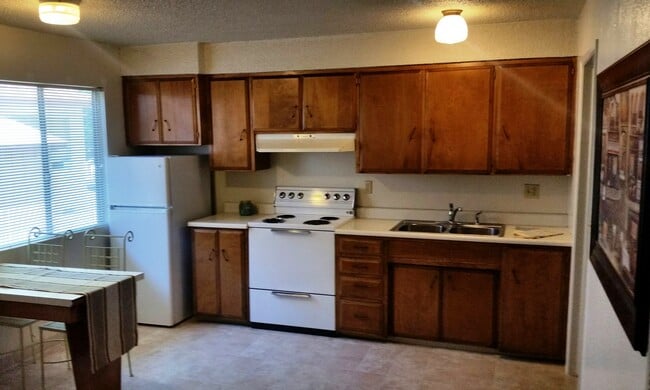 Photo - Walnut Tree Manor