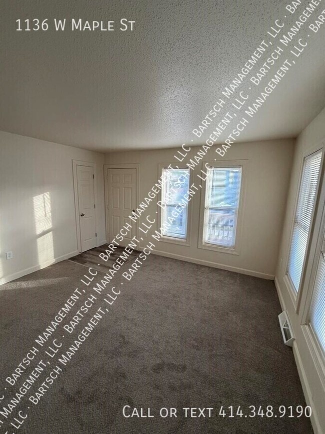 Photo - 1136 W Maple St