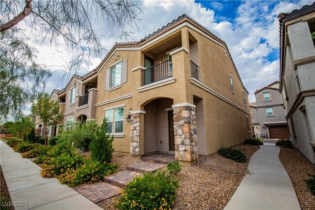 Building Photo - 460 Ylang Pl Rental