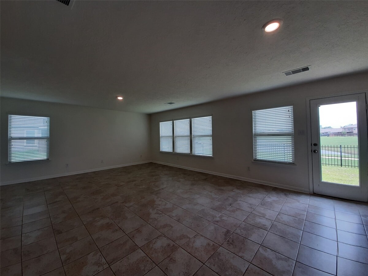 Photo - 4834 Lucky Fawn Ln