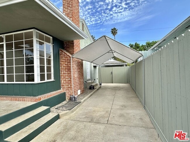 Photo - 1206 Greenacre Ave