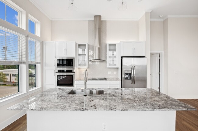 3500 West View