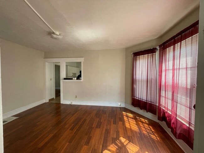 Building Photo - 231 Ashworth Pl