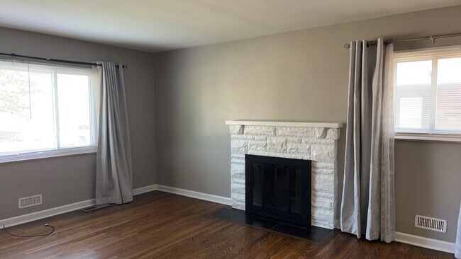 Photo - 3 Bed, 1.5 Bath Single Family Home - Upper Arlington, OH