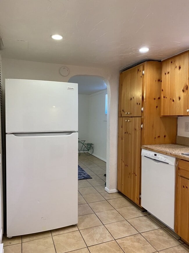 Photo - 1127 W Mulberry St Unidad 2