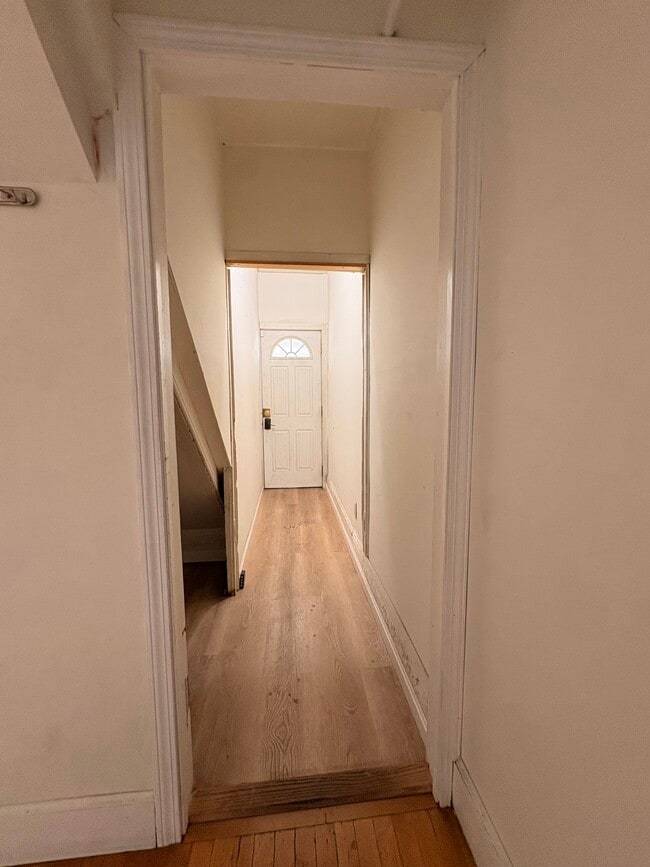 Photo - 22 Judson St Unit Lower