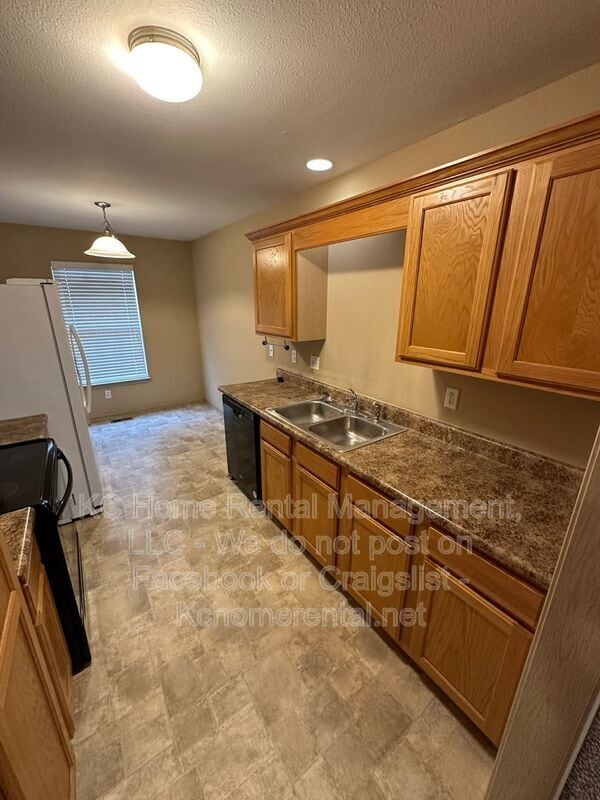 Photo - 8710 N Cleveland Ave