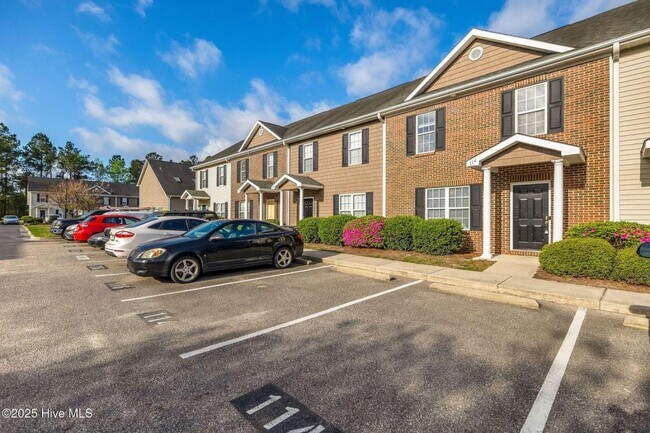 Photo - 114 Lincoln Pl Cir