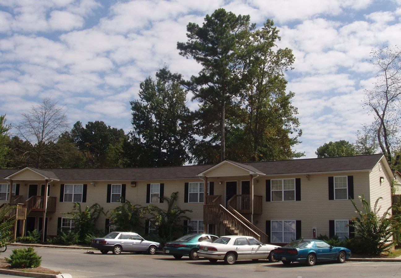 Photo - Excalibur Village Apartments