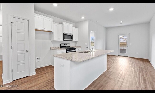 Photo - 517 Vista Pointe Dr