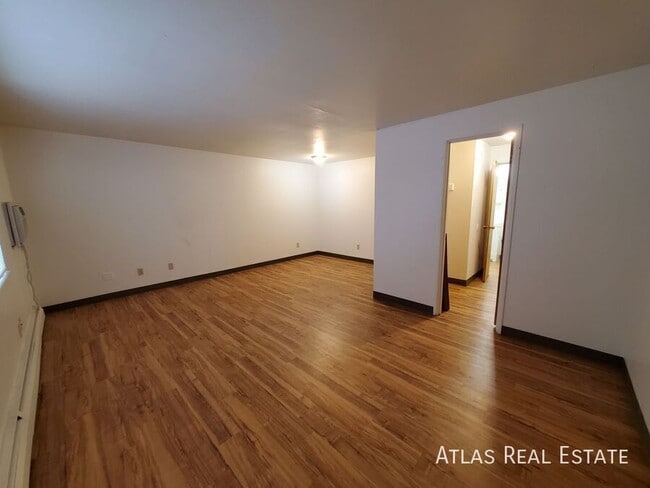 Photo - 207 Mathews St Unit 10