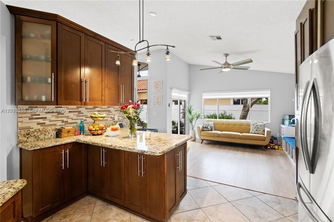 Photo - 17851 NW 19th St Unidad HOME