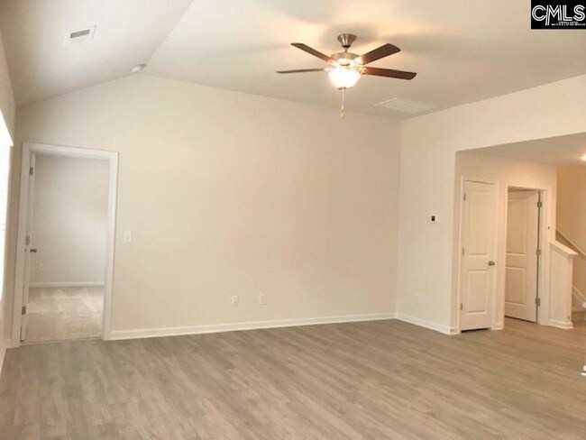 Photo - 349 Oristo Ridge Way